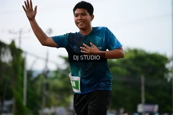 Runner Photo 4757319