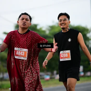 Runner Photo 4757333