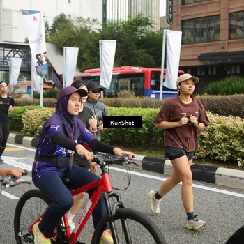 Runner Photo 4757334