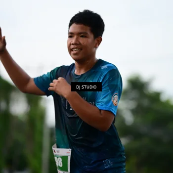 Runner Photo 4757355