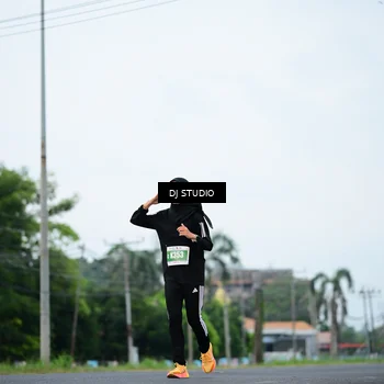 Runner Photo 4757375