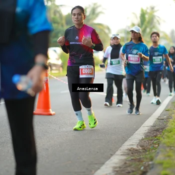 Runner Photo 4757383