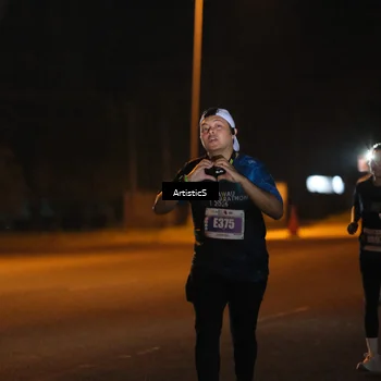 Runner Photo 4757598