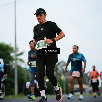 Runner Photo 4757604