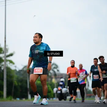Runner Photo 4757627