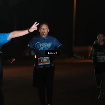 Runner Photo 4757655