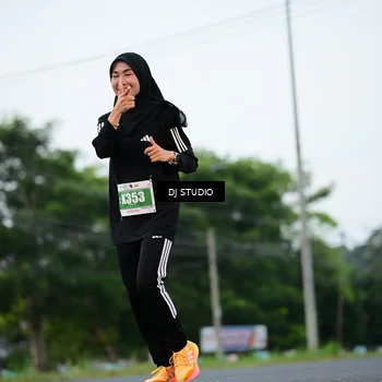 Runner Photo 4757711