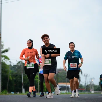Runner Photo 4757720