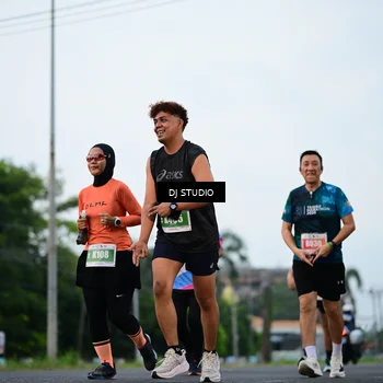 Runner Photo 4757810