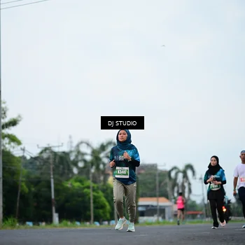 Runner Photo 4758157