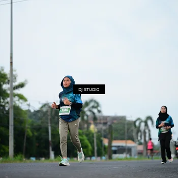 Runner Photo 4758183