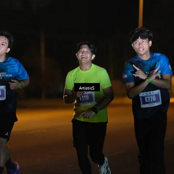 Runner Photo 4758240