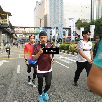 Runner Photo 4758286