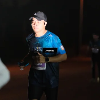 Runner Photo 4758305