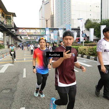 Runner Photo 4758309