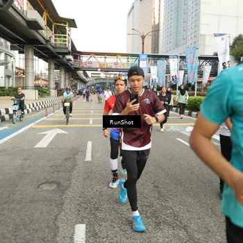 Runner Photo 4758324