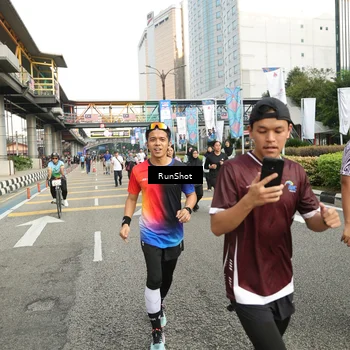 Runner Photo 4758342