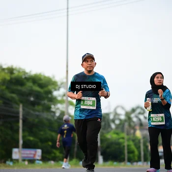 Runner Photo 4758399