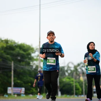Runner Photo 4758403