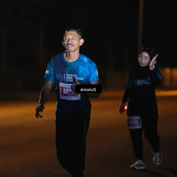 Runner Photo 4758447