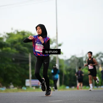 Runner Photo 4758453