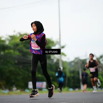 Runner Photo 4758459