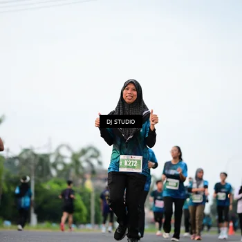 Runner Photo 4758476