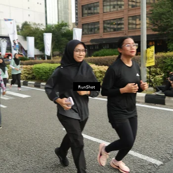 Runner Photo 4758566