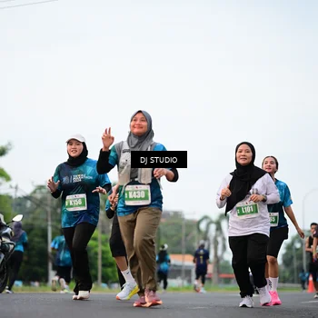 Runner Photo 4758575