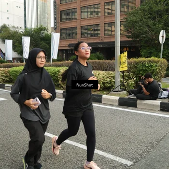 Runner Photo 4758578