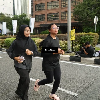 Runner Photo 4758704