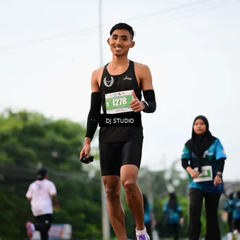 Runner Photo 4758725