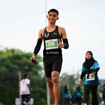 Runner Photo 4758733