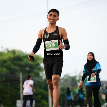 Runner Photo 4758735