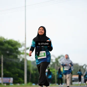 Runner Photo 4758743