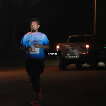 Runner Photo 4758773
