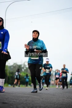 Runner Photo 4758868