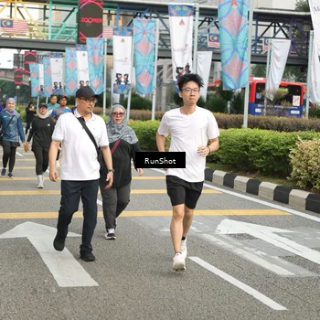 Runner Photo 4758965