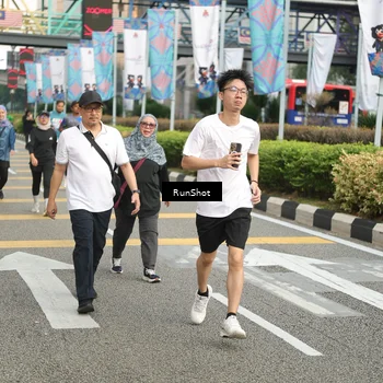 Runner Photo 4758988