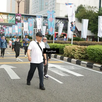 Runner Photo 4759089