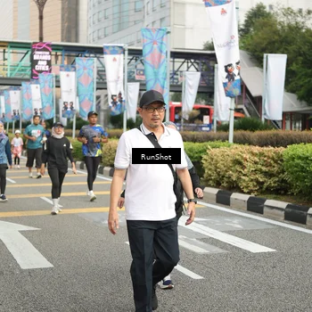 Runner Photo 4759153