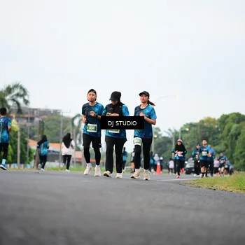 Runner Photo 4759166