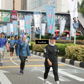 Runner Photo 4759233