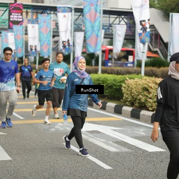 Runner Photo 4759321