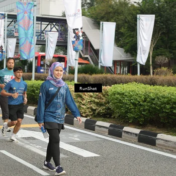 Runner Photo 4759363