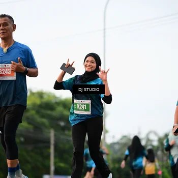 Runner Photo 4759443