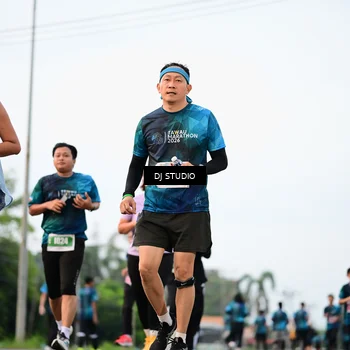 Runner Photo 4759575