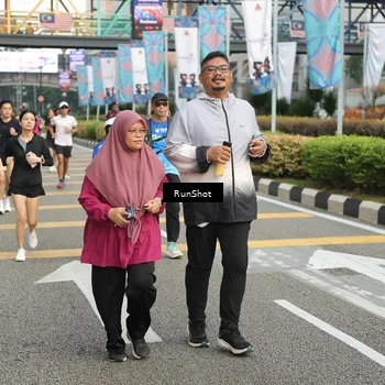 Runner Photo 4759613