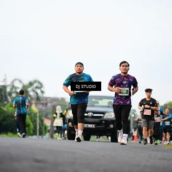 Runner Photo 4759755