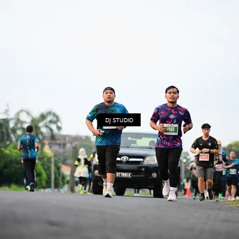 Runner Photo 4759758